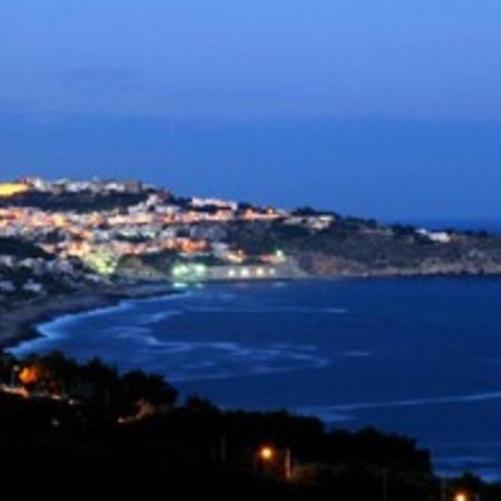 Castro  Casa Vacanze La Casa Di Katia מראה חיצוני תמונה
